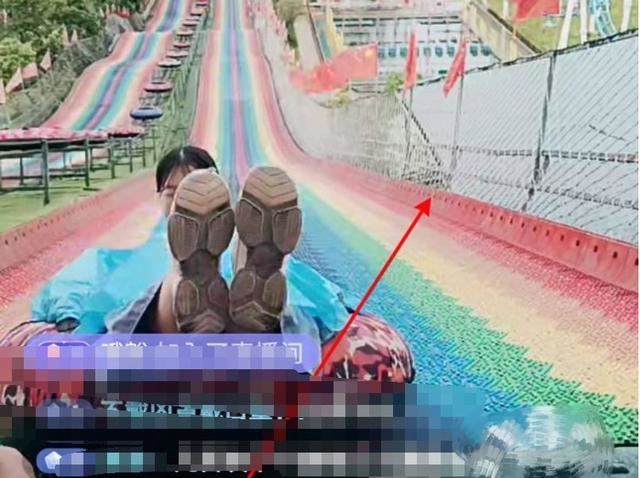 別人拍直播怎么給直播點贊和關注加油？