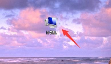 U盤上面的視頻怎么下載到手機上？