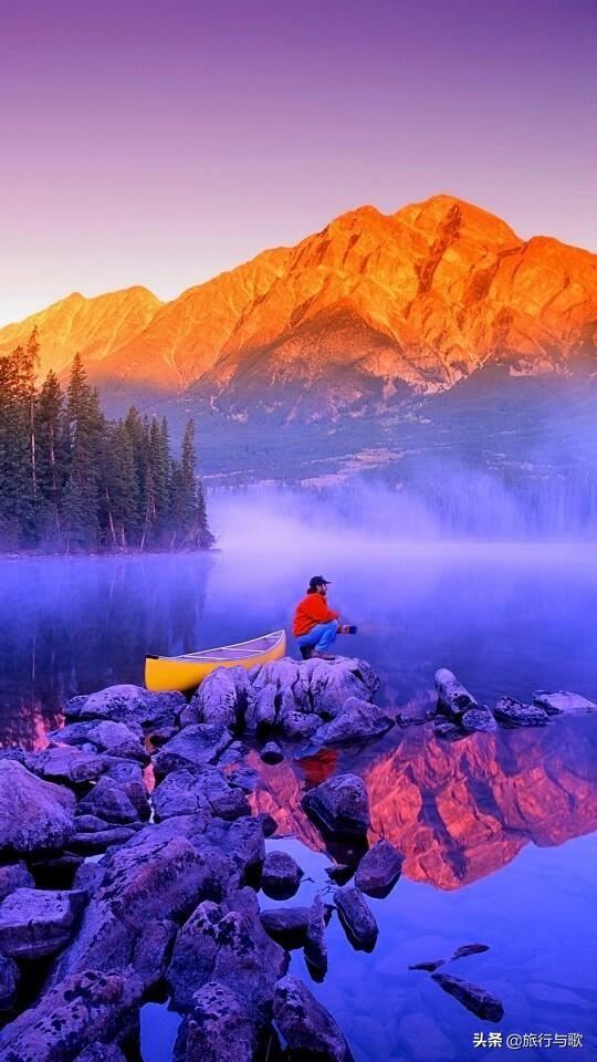 誰推薦幾首適合做旅游視頻背景音樂的歌曲最好？