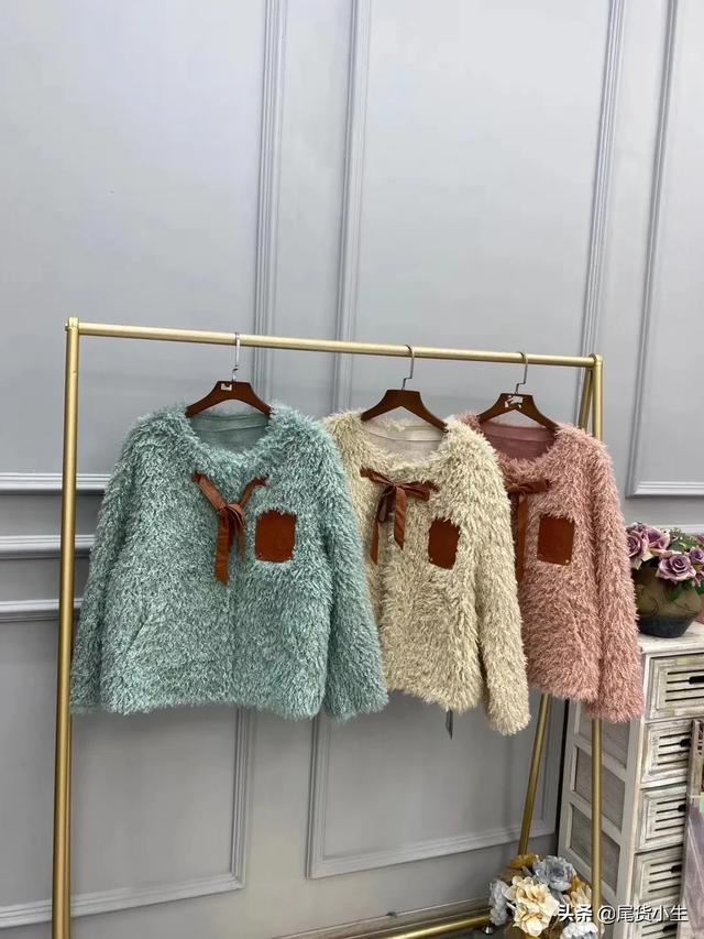 我想做服裝批發(fā)生意！請問在哪里可以找到貨源？