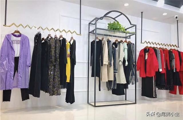 想開個小店，賣什么比較好呢?進貨渠道方便便宜？